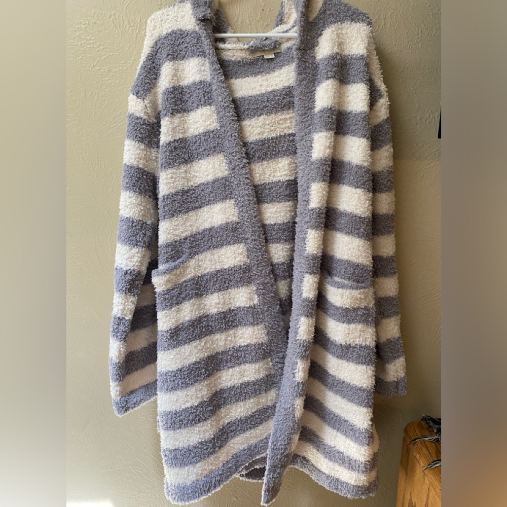Barefoot dreams robe